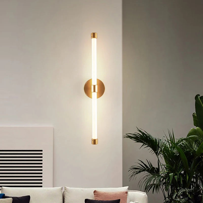 Modern LED Wall Lamp Sarah - Wall Lights - KonnaLiving